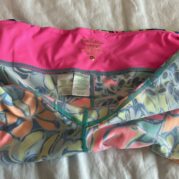 Lilly Pulitzer Weekender Cropped Luxletic Leggings Seaside Aqua Breezy Babe M - Picture 16 of 17